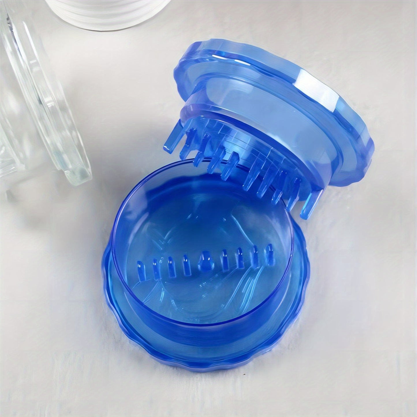 1pc Manual Garlic Grinder and Press - Easy Mincing and Crushing Tool for Kitchen Gadget
