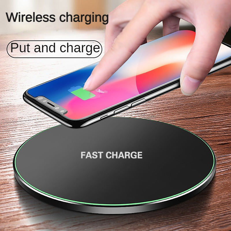 10W Fast Wireless Charging Pad For IPhone 15 14 13 12 11 Pro Max Samsung Galaxy S22 S21 S20 S10 S9 Xiaomi Wireless Charging Station