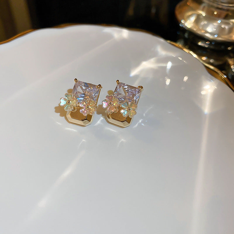 South Korea high-class sense of light luxury earrings